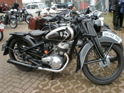 Motorrad- und Veteranen-Rallye Dom-Esch