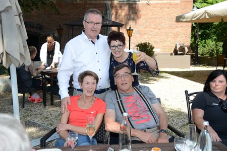Euer Erster Heiratet