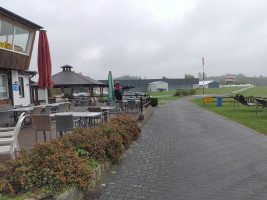 Es geht ins Bergische Land "Auf dem Dümpel" (Flugplatz) Hin und Rück über die Autobahn bis/ab Untereschbach.