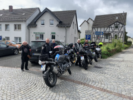 Zur Rhein-Weser-Wasserscheide