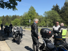 Maienluft schnuppern, die Drei-Täler-Tour