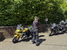 Maienluft schnuppern, die Drei-Täler-Tour