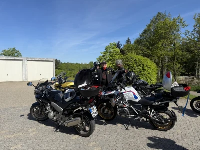 Maienluft schnuppern, die Drei-Täler-Tour