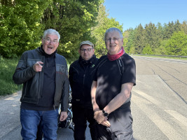 Maienluft schnuppern, die Drei-Täler-Tour