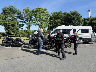 Maienluft schnuppern, die Drei-Täler-Tour