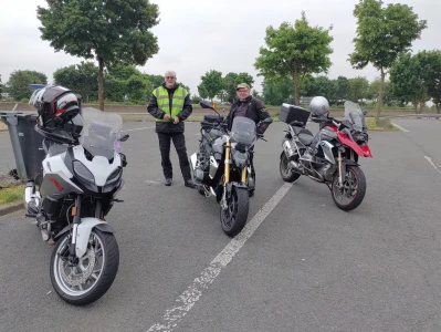 Sonntagsausfahrt in die Eifel zum Cafe zur Tanke in Kail/Mosel