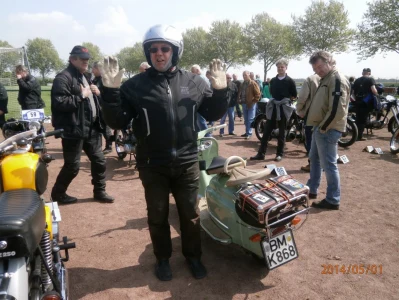 Tour am 1. Mai nach Dom Esch zur Oldtimer Motorrad Rallye