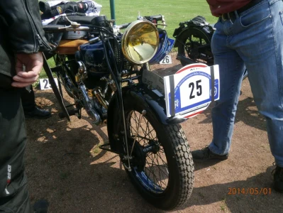 Tour am 1. Mai nach Dom Esch zur Oldtimer Motorrad Rallye