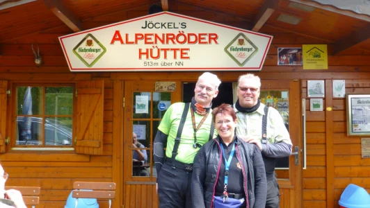 Zur Alpenroderhütte