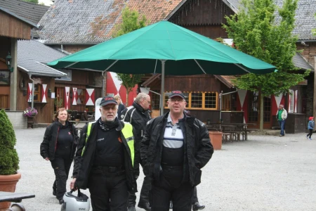 Besuch auf Burg Satzvey