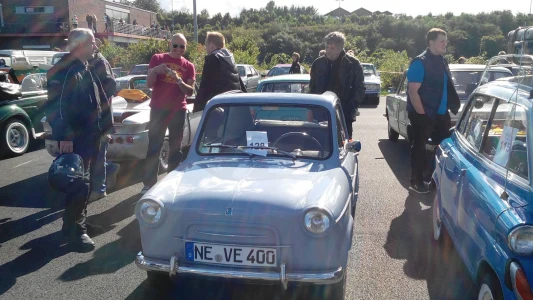 Tour zum Oldtimer-Nostalgietag am ADAC Fahrtsicherheitszentrum Grevenbroich