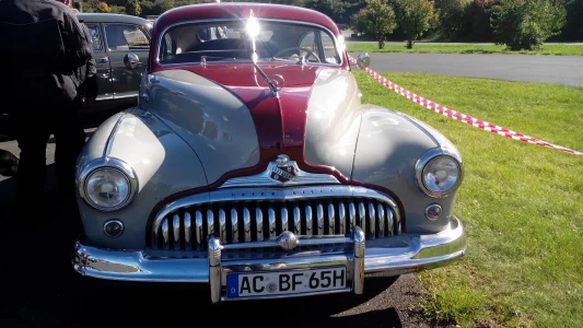 Tour zum Oldtimer-Nostalgietag am ADAC Fahrtsicherheitszentrum Grevenbroich
