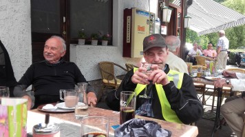 Kaffee trinken auf Burg Satzvey