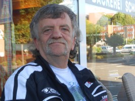 Gemütlich und sicher. Die kleine Tour zum Bikertreff "Bikers Rast,,