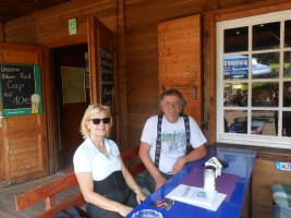 Gemütlich und sicher. Die kleine Tour zum Bikertreff "Bikers Rast,,
