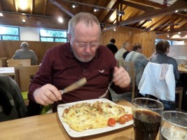 Zum Mittagessen zur Schneifel