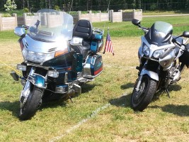 Gemütlich und sicher zum Gold Wing Treffen in Kronenberg /Holland