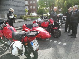 Fahrt zur Motorrad Veteranen Rallye in Dom Esch
