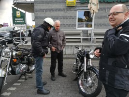 Fahrt zur Motorrad Veteranen Rallye in Dom Esch