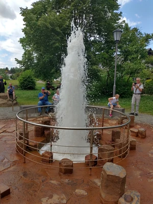 Kurventour zum Sprudelwasser