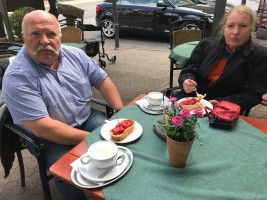 Slalom zum Radioteleskop