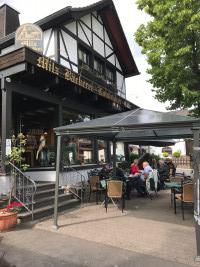 Slalom zum Radioteleskop