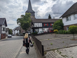 Slalom zum Radioteleskop