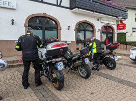 Slalom zum Radioteleskop