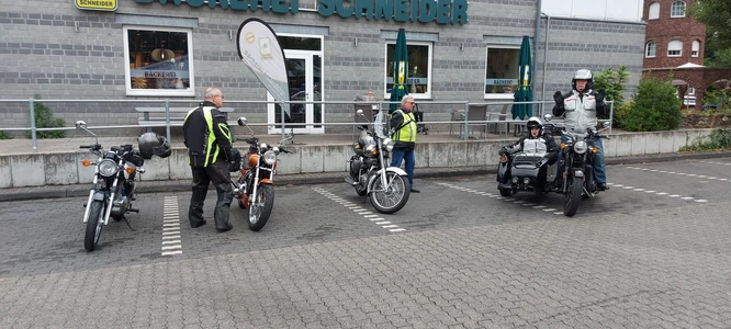 Gemütliche Tour zum Gut Kallerbend