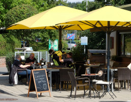 Gemütliche Tour zum Gut Kallerbend