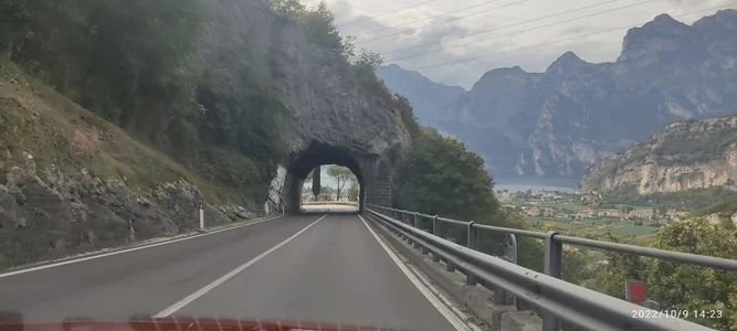 Zwei BFR'LER ERKUNDEN DEN di lago (Trentino province)