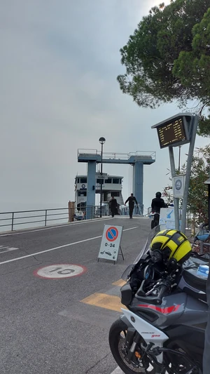 Zwei BFR'LER ERKUNDEN DEN di lago (Trentino province)