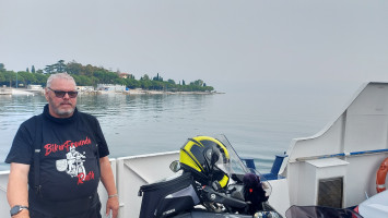 Zwei BFR'LER ERKUNDEN DEN di lago (Trentino province)